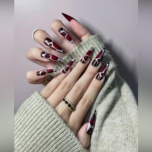 Stiletto Shaped Press-On Nails